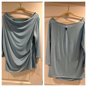 Light blue stretchy 3/4 sleeves